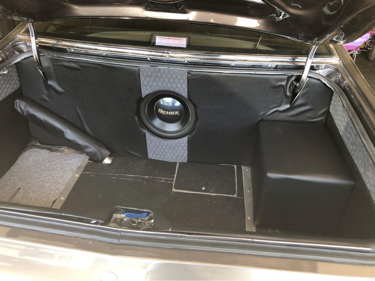 1976 Plymouth Duster Upholstry Being Installed Pic 9.jpg