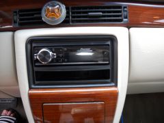 Head Unit - Pioneer DEH-80PRS